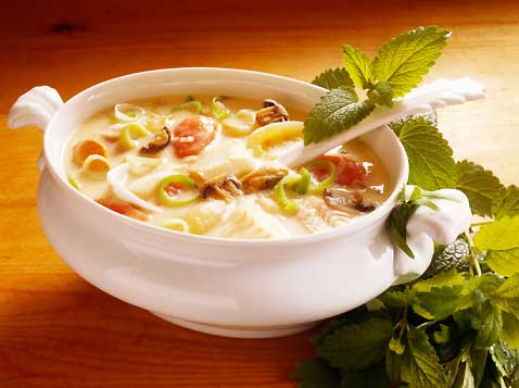 veggie-soup-foods-that-burn-fat