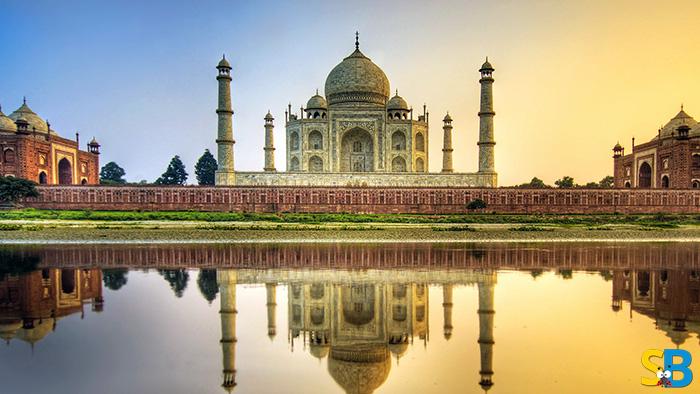 Honeymoon Destinations-Agra