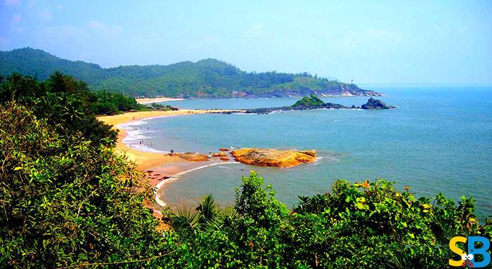 Om Beach, Gokarna