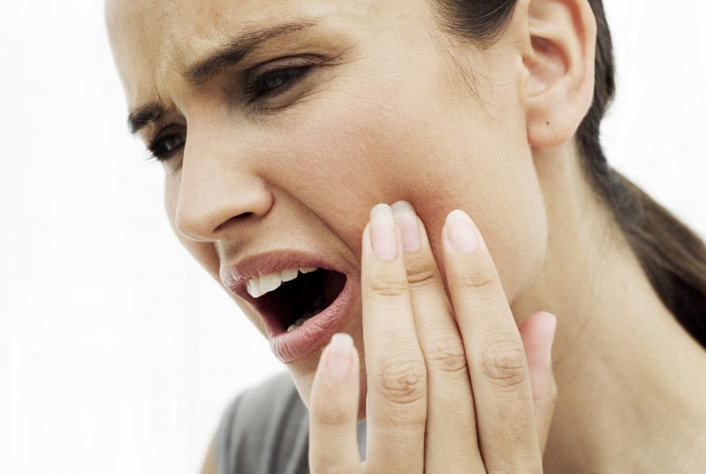 10-effective-toothache-remedies