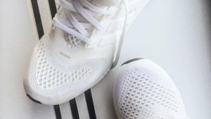 What can I use to clean white shoes?